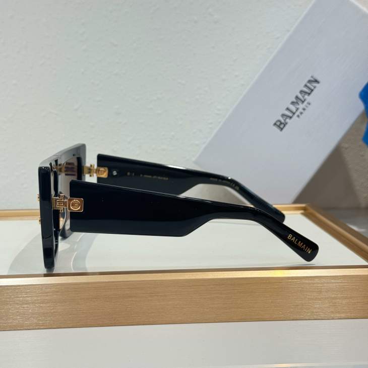 Picture of Balmain Sunglasses _SKUfw80238538fw
